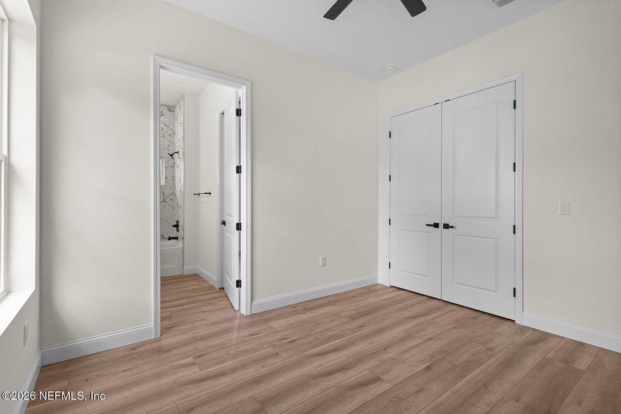 Spacious, unfurnished interior of a new home in , Yulee (Image 21).