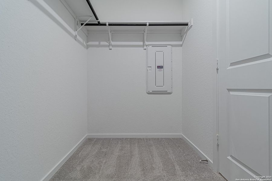 Spacious, unfurnished interior of a new home in Landon Ridge, San Antonio (Image 21). Spacious, unfurnished interior of a new home in Landon Ridge, San Antonio (Image 21).