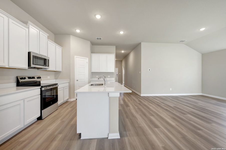 Furnished interior view inside a new home in Greenspoint Heights, Seguin (Image 10).