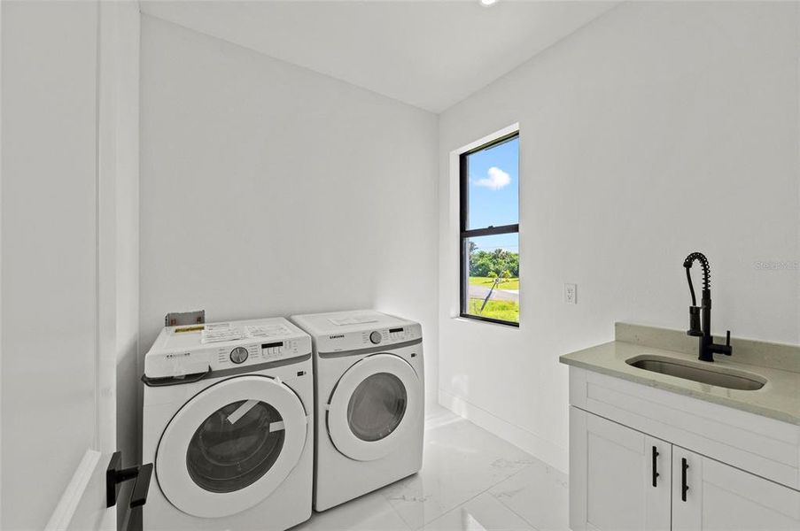 Furnished interior view inside a new home in , Punta Gorda (Image 8). Furnished interior view inside a new home in , Punta Gorda (Image 8).