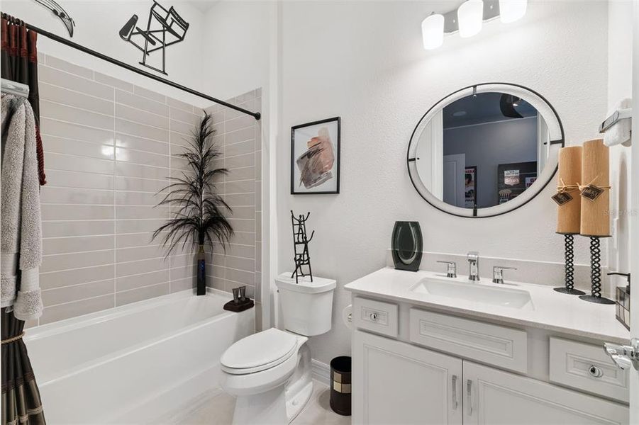 Furnished interior view inside a new home in , Minneola (Image 33).