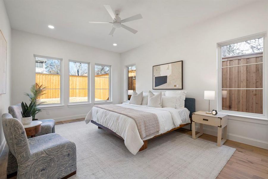 Furnished interior view inside a new home in , Dallas (Image 24). Furnished interior view inside a new home in , Dallas (Image 24).