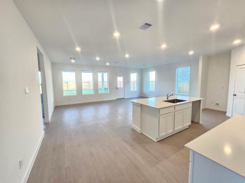 Photos are representative of floor plan - not actual home Photos are representative of floor plan - not actual home