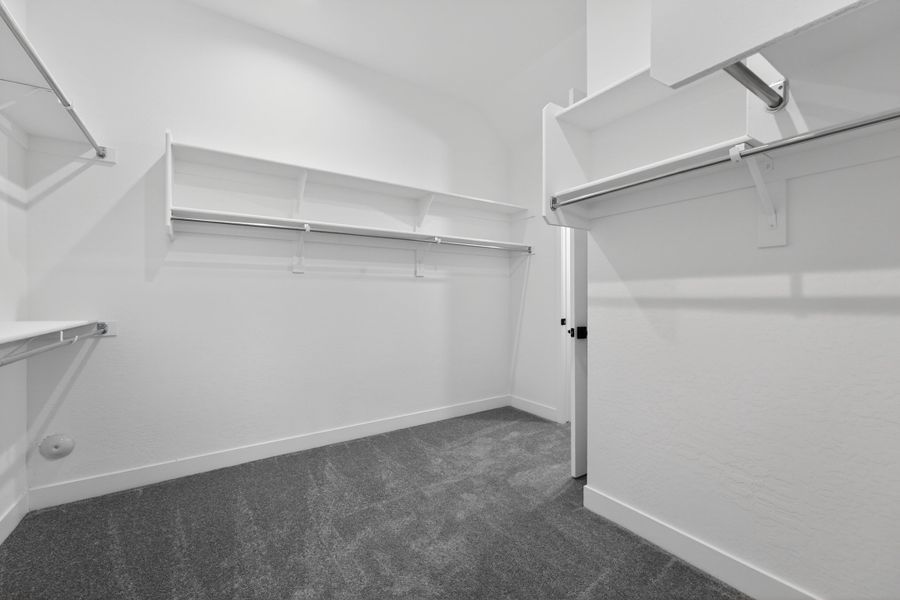 Spacious, unfurnished interior of a new home in Combs Ranch, San Tan Valley (Image 28).