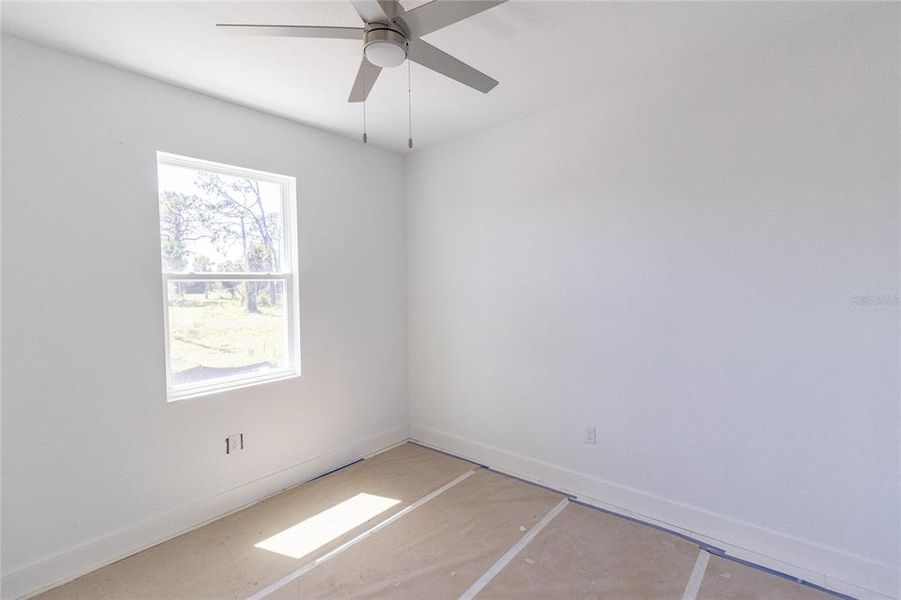 Spacious, unfurnished interior of a new home in , Rotonda West (Image 18).