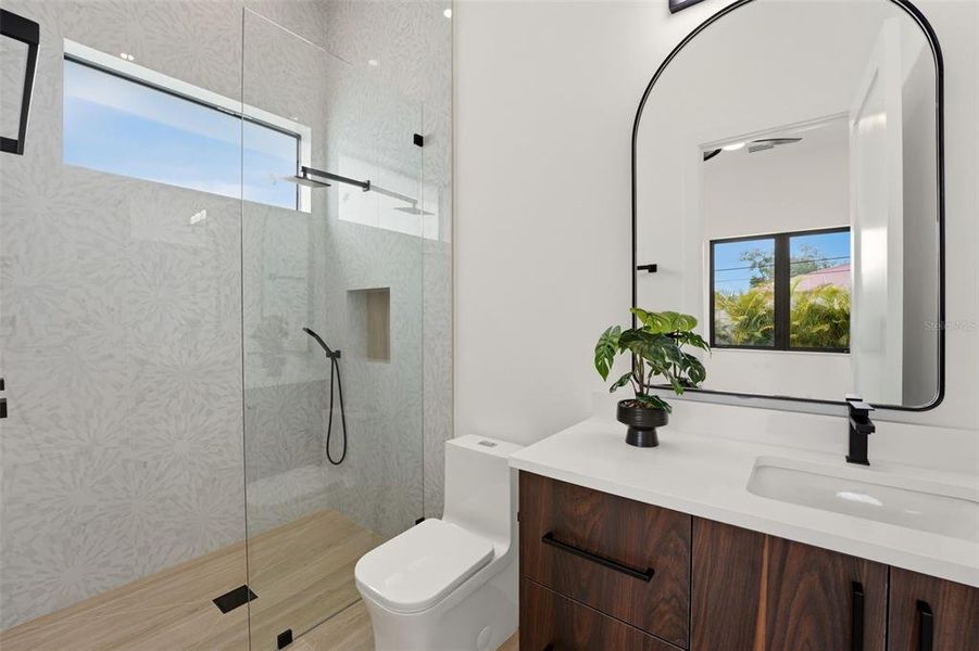 Furnished interior view inside a new home in , Sarasota (Image 5).