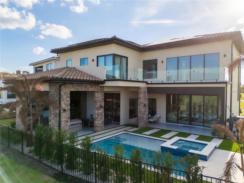 Community amenities in , Montverde (Image 71).