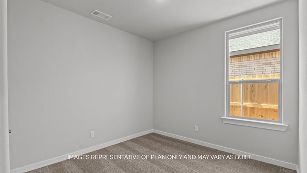 Spacious, unfurnished interior of a new home in Westmont, Lubbock (Image 22).