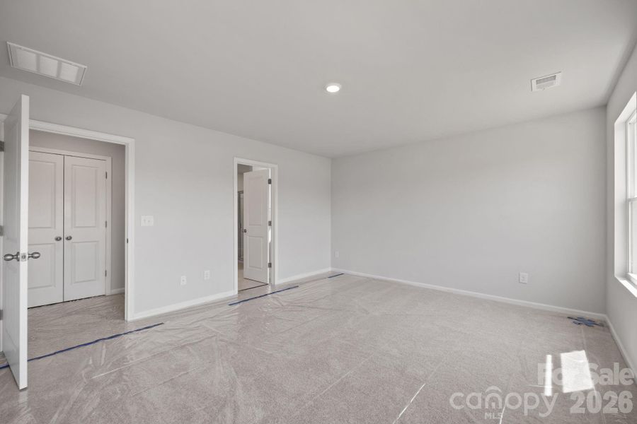 Spacious, unfurnished interior of a new home in McFarland Estates, York (Image 21). Spacious, unfurnished interior of a new home in McFarland Estates, York (Image 21).