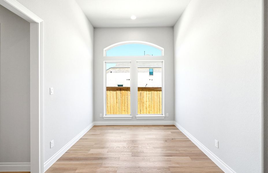 Spacious, unfurnished interior of a new home in Bridgeland 60′, Cypress (Image 23). Spacious, unfurnished interior of a new home in Bridgeland 60′, Cypress (Image 23).