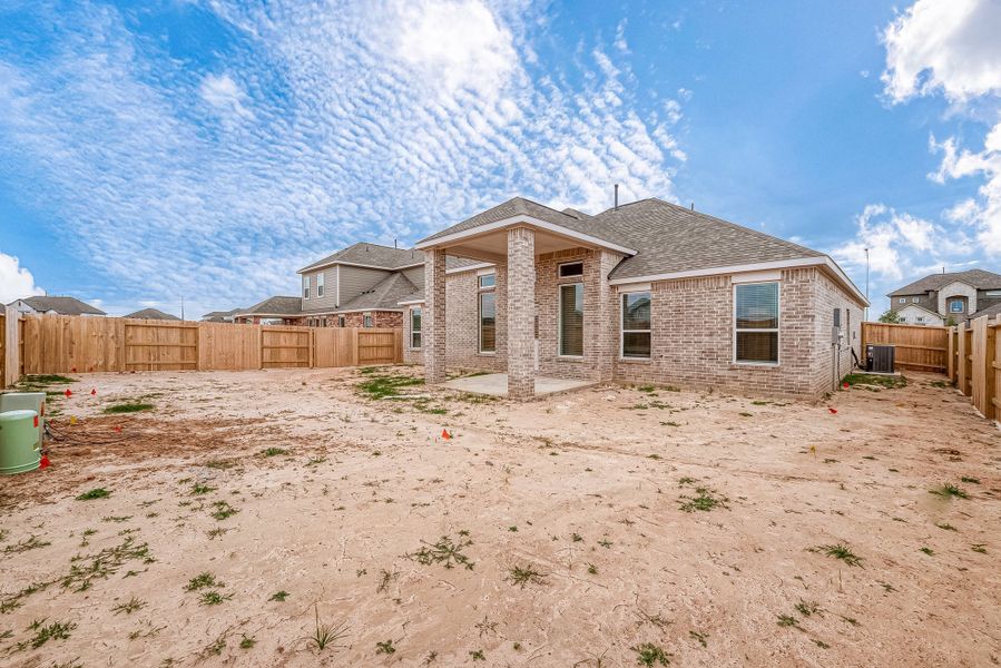Representative exterior details of a home built from the Floor Plan 1830 by Colina Homes in Grand Magnolia, Magnolia (Image 32). Representative exterior details of a home built from the Floor Plan 1830 by Colina Homes in Grand Magnolia, Magnolia (Image 32).
