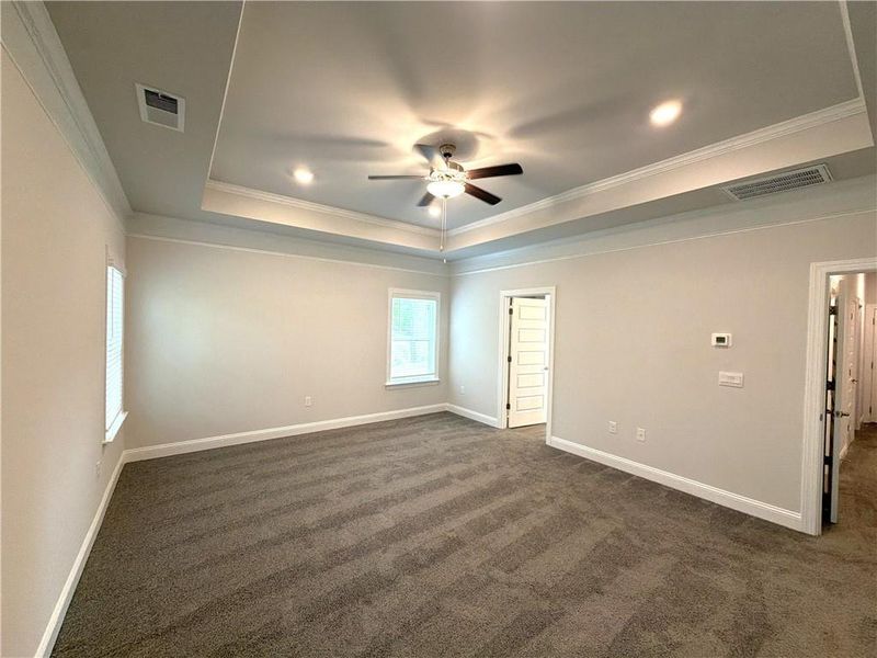Spacious, unfurnished interior of a new home in Tuscany Hills, Douglasville (Image 23).