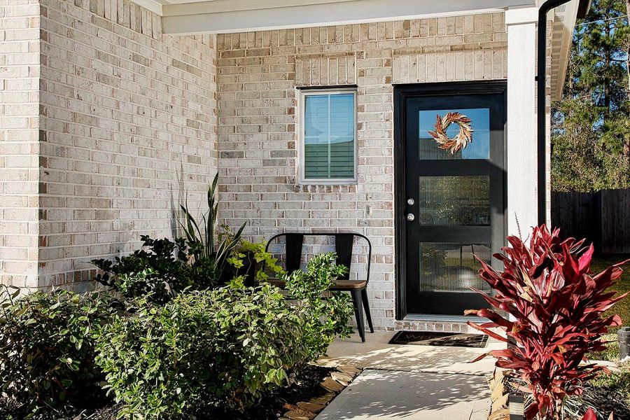 Welcoming Front Porch Welcoming Front Porch
