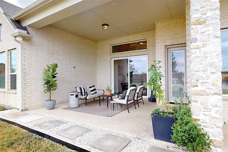 Large patio, room for an outside kitchen.