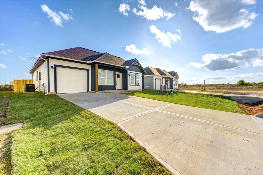 Exterior details and patio area of a home in , Cleveland (Image 27).