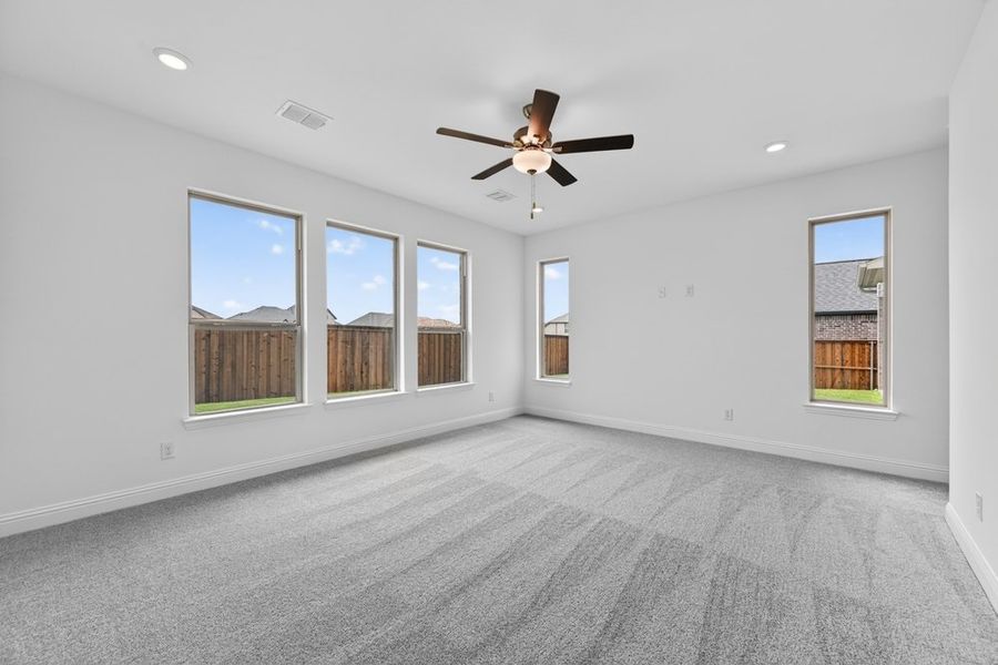 Spacious, unfurnished interior of a new home in Highland Lakes, McKinney (Image 19). Spacious, unfurnished interior of a new home in Highland Lakes, McKinney (Image 19).