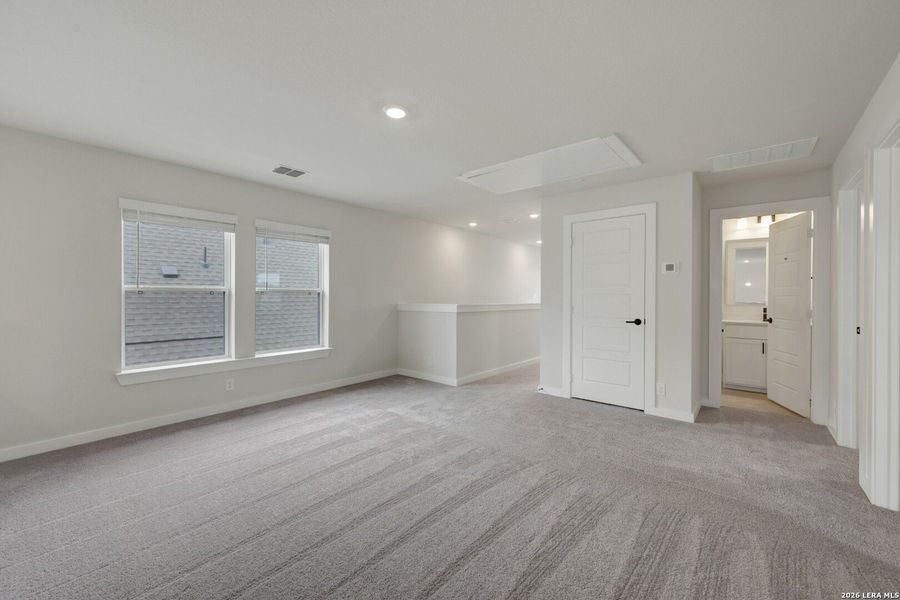 Spacious, unfurnished interior of a new home in Mayfair - Select Garden Series, New Braunfels (Image 23). Spacious, unfurnished interior of a new home in Mayfair - Select Garden Series, New Braunfels (Image 23).