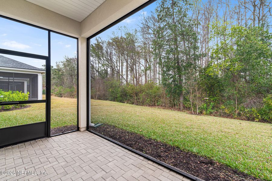 Exterior details and patio area of a home in , Jacksonville (Image 3).