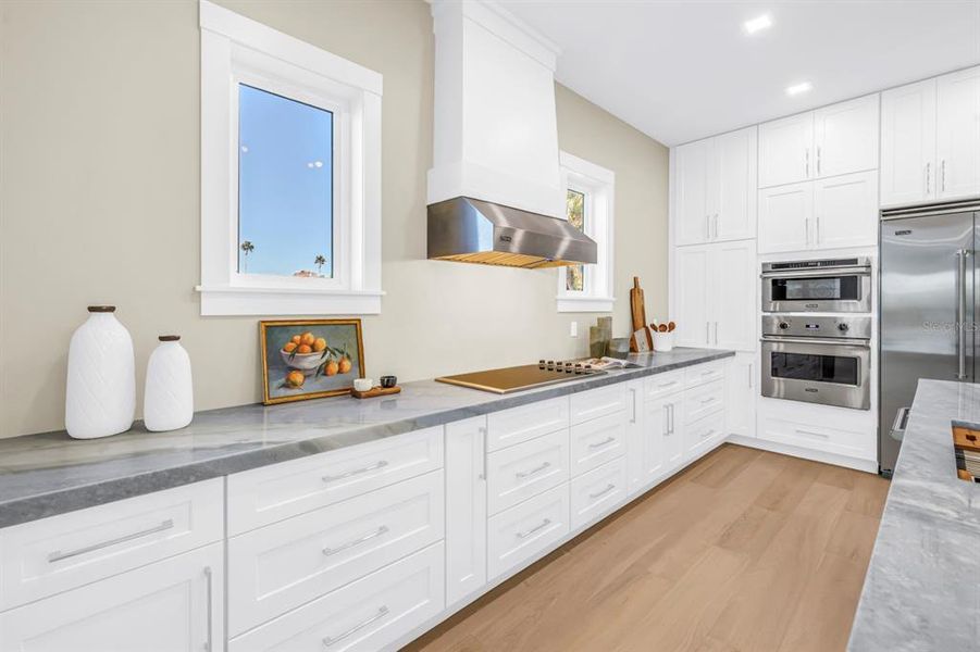 Furnished interior view inside a new home in , St. Petersburg (Image 44).