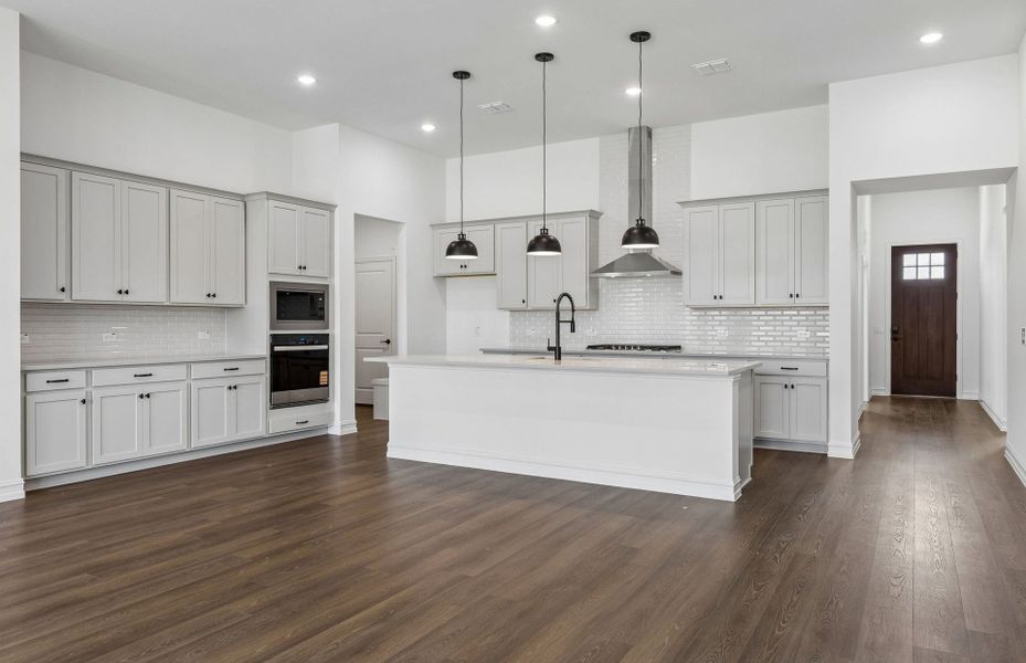 Representative furnished interior of a home built from the Azle by Pulte Homes in Wilson Creek Meadows, Celina (Image 15).