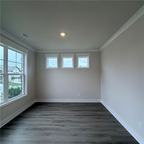 Spacious, unfurnished interior of a new home in Fowler Farms, Auburn (Image 11).