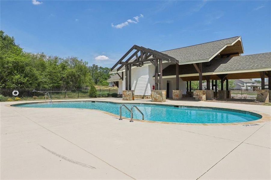 Community amenities in , Hoschton (Image 66).