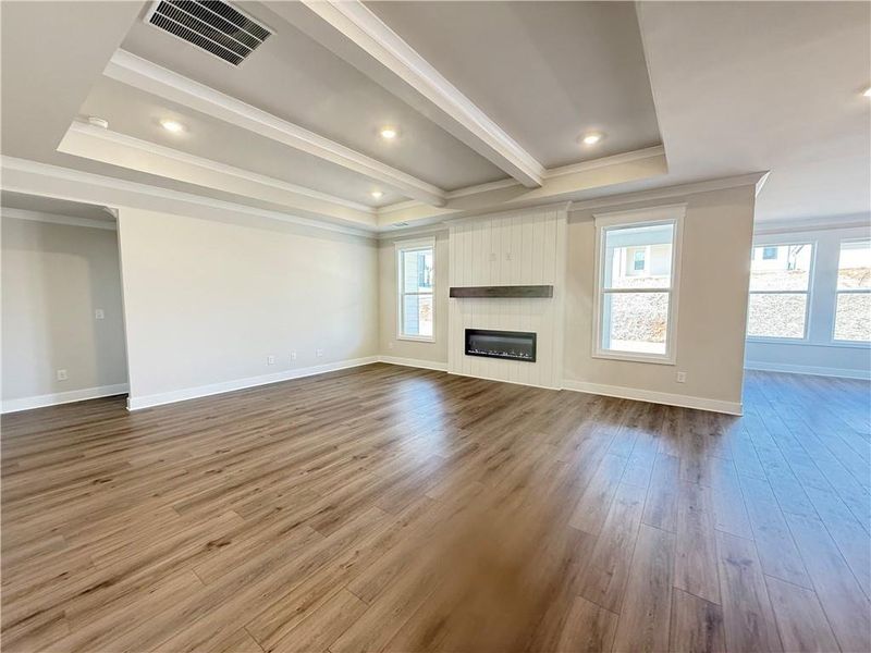 Spacious, unfurnished interior of a new home in Ponderosa Farms Reserve, Gainesville (Image 42).