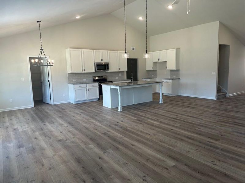 Image 30 of a home in .