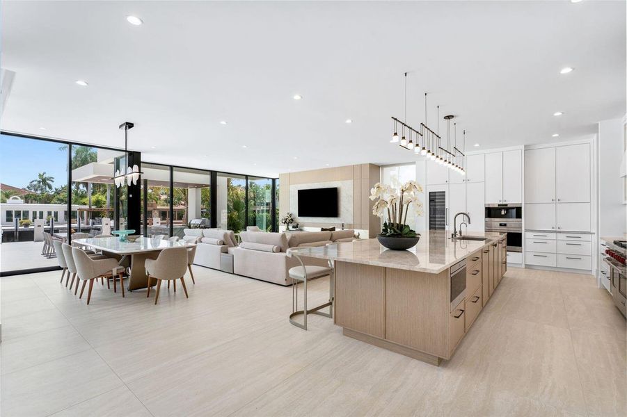 2400 Barcelona Dr_1oakstudios_23