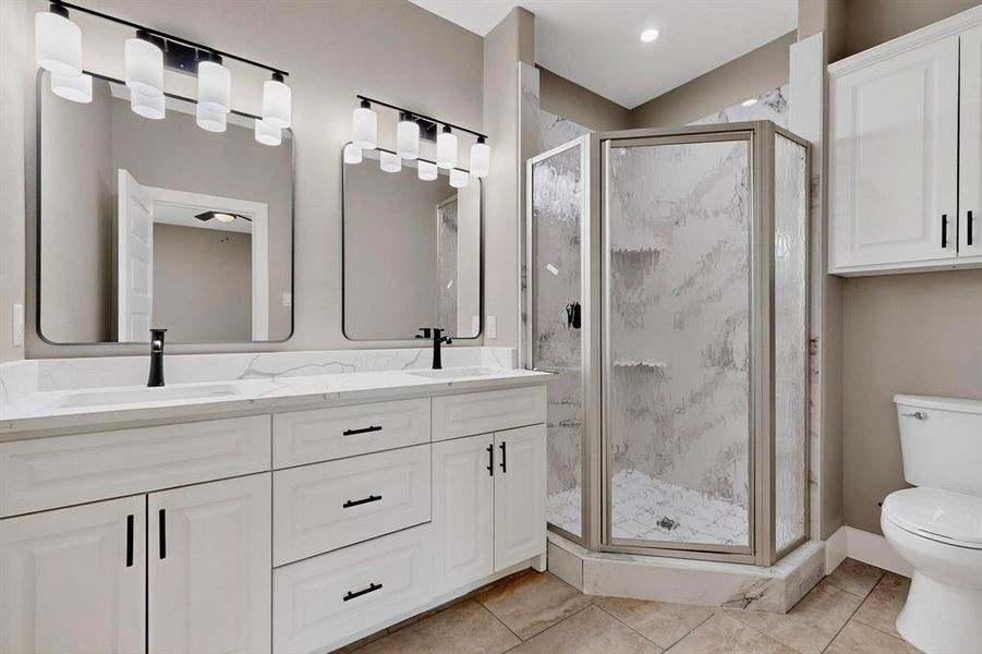 Furnished interior view inside a new home in , Terrell (Image 8).
