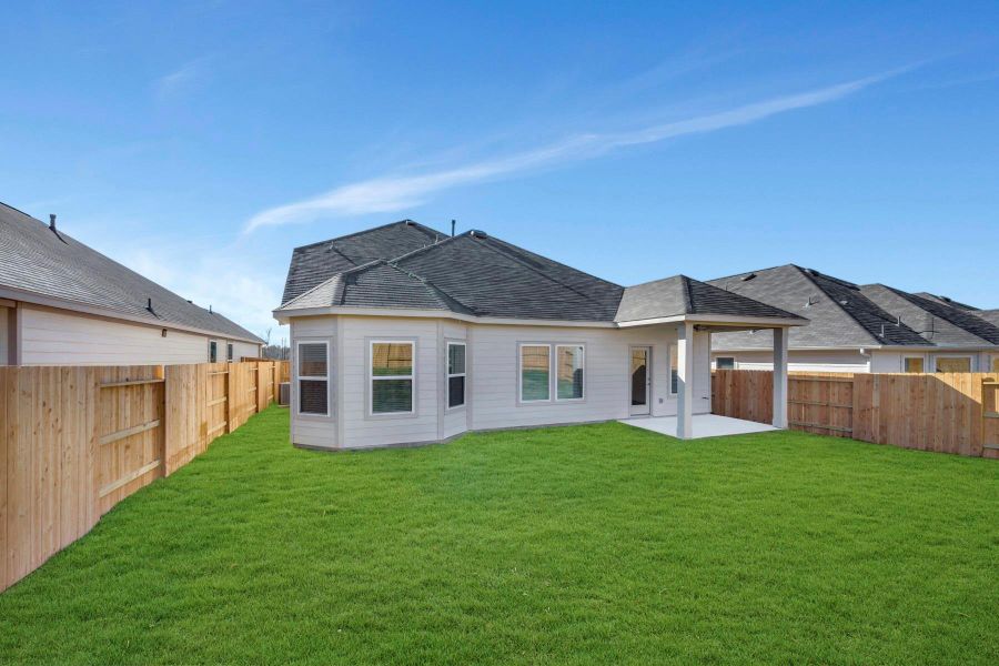 Exterior details and patio area of a home in Lone Star Landing, Montgomery (Image 29).