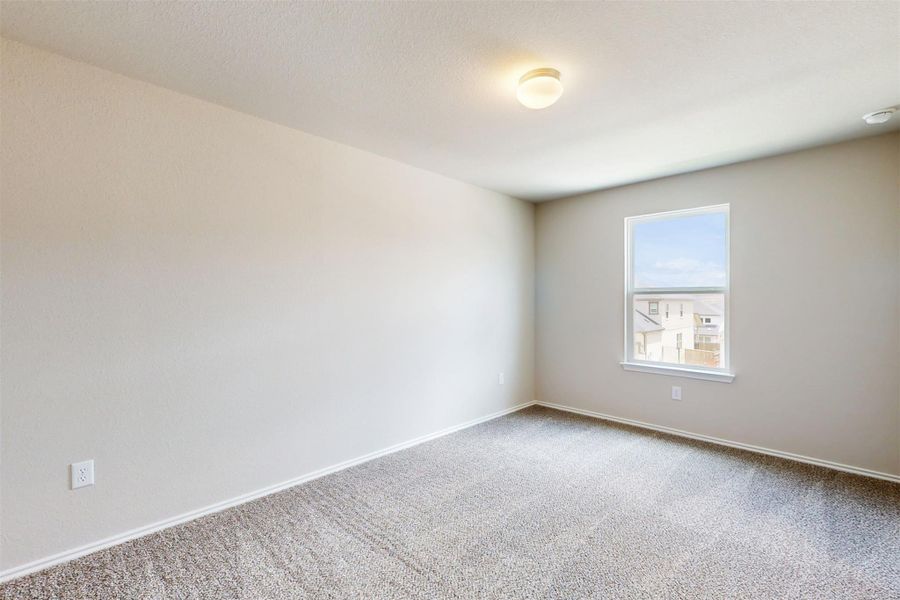 Spacious, unfurnished interior of a new home in Cascades at Onion Creek, Austin (Image 15).