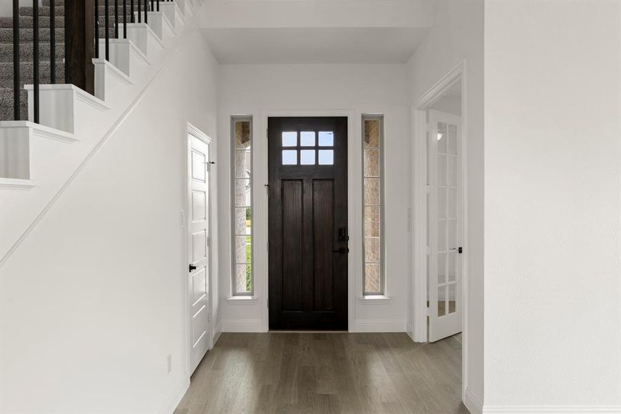 03. 4001 Tamarack - Entry 03. 4001 Tamarack - Entry