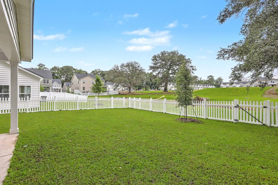 Exterior details and patio area of a home in Limehouse Farms, Summerville (Image 30).