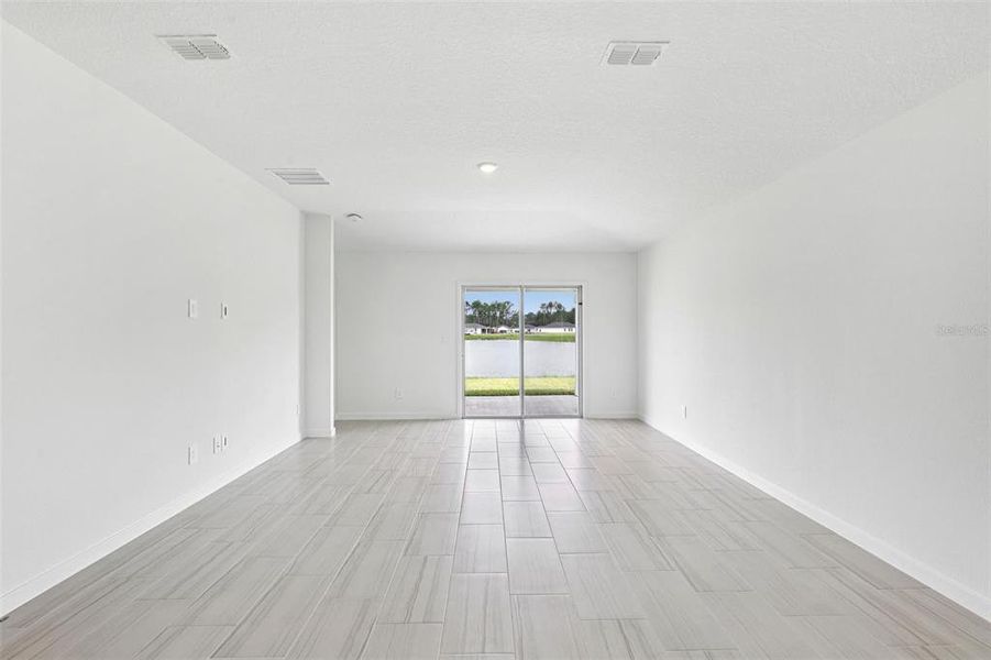Spacious, unfurnished interior of a new home in , Palm Coast (Image 14).