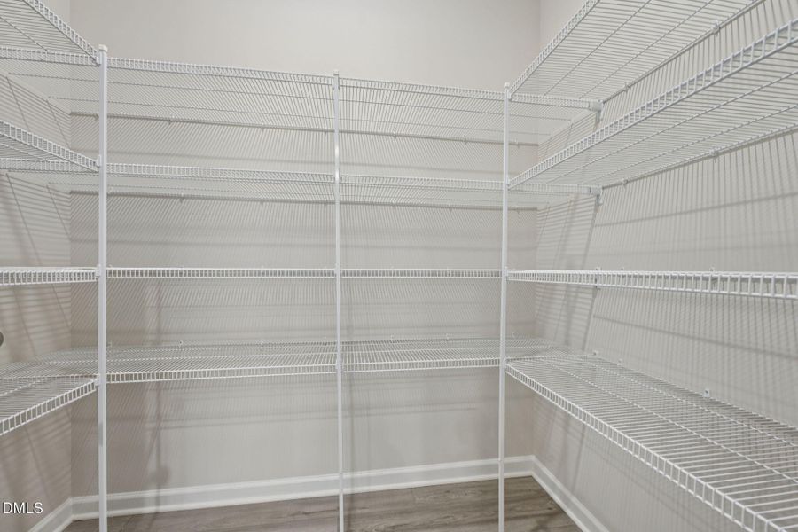 21-web-or-mls-Raleigh - Oak Manor - 113