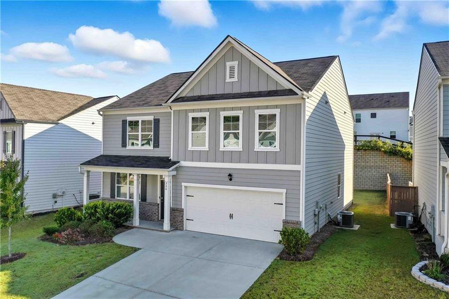 Front exterior of a new home in , Dawsonville, GA, highlighting curb appeal (Image 20).