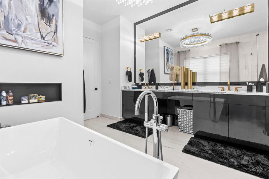 Furnished interior view inside a new home in Solana Bay at Avenir, Palm Beach Gardens (Image 22). Furnished interior view inside a new home in Solana Bay at Avenir, Palm Beach Gardens (Image 22).