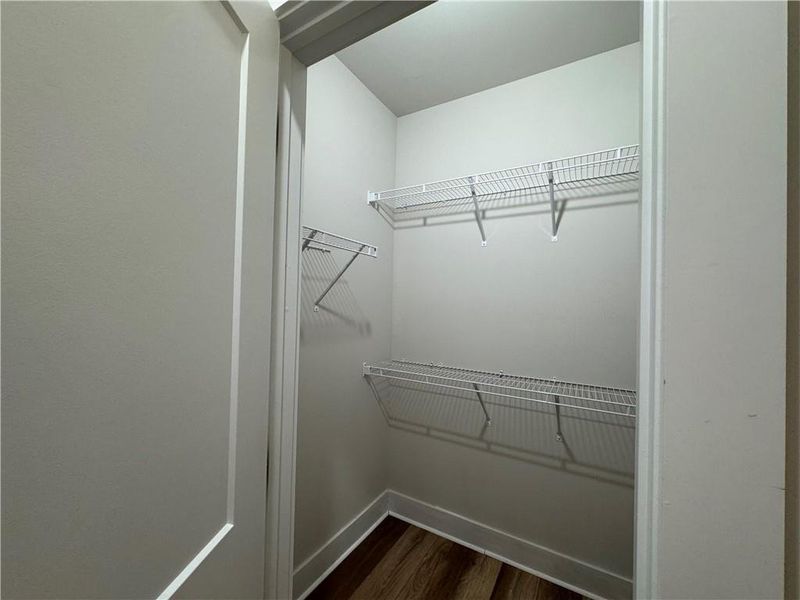 Spacious, unfurnished interior of a new home in , Jefferson (Image 16).