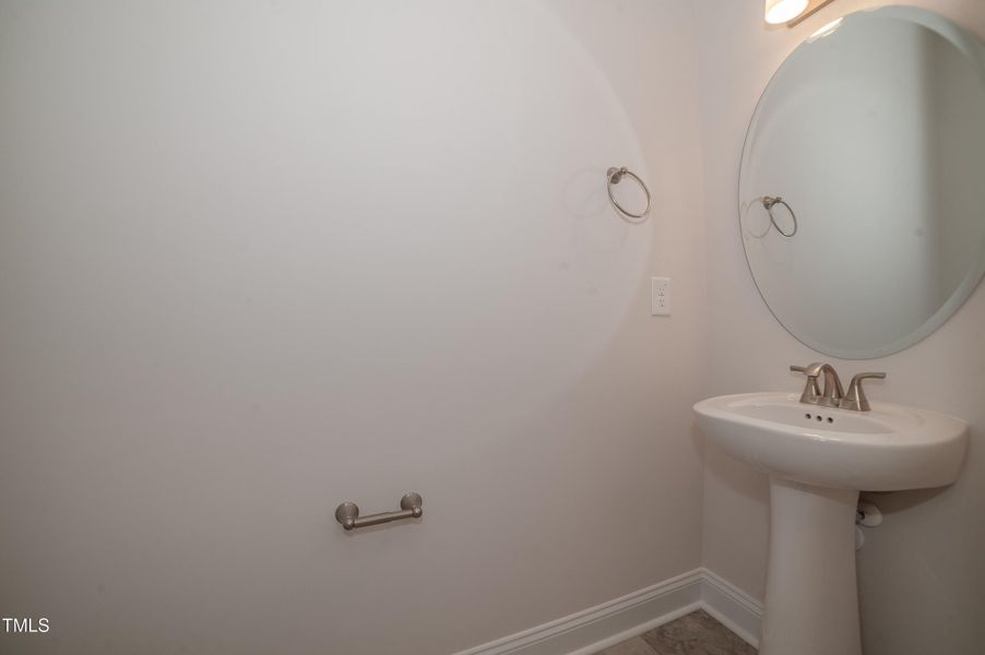 3966 Black Hills Road-8