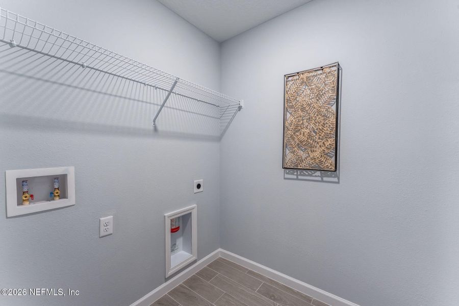 Spacious, unfurnished interior of a new home in , St. Augustine (Image 21).
