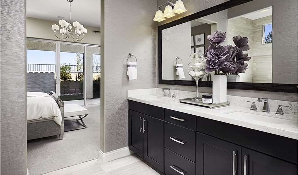 Timothy-LV-Owner's bathroom (Highland Hills)