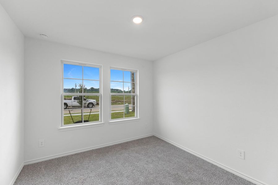 Spacious, unfurnished interior of a new home in Reserve at Mallard Lakes, Orange (Image 12). Spacious, unfurnished interior of a new home in Reserve at Mallard Lakes, Orange (Image 12).
