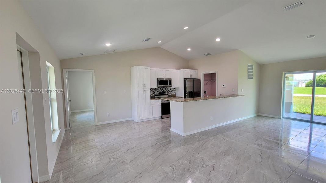 9019 E CROW CIR. LABELLE FL 33935 9019 E CROW CIR. LABELLE FL 33935