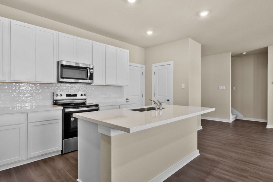 2,216sf New Home in Elgin, TX.  - Slide 5