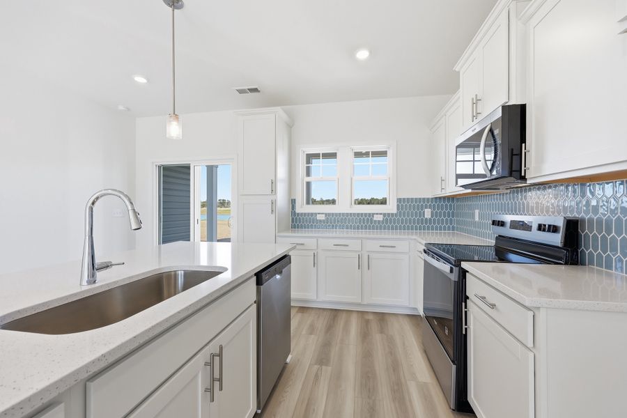 Representative furnished interior of a home built from the Driftwood II by Great Southern Homes in Ashrei, Gaston (Image 16).