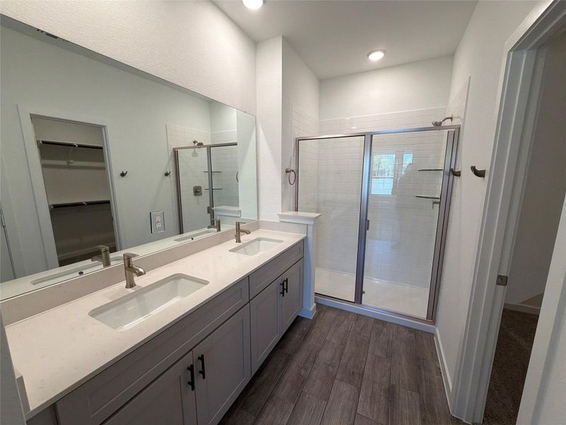Furnished interior view inside a new home in Pulte Homes at Two Step Farm, Montgomery (Image 8).