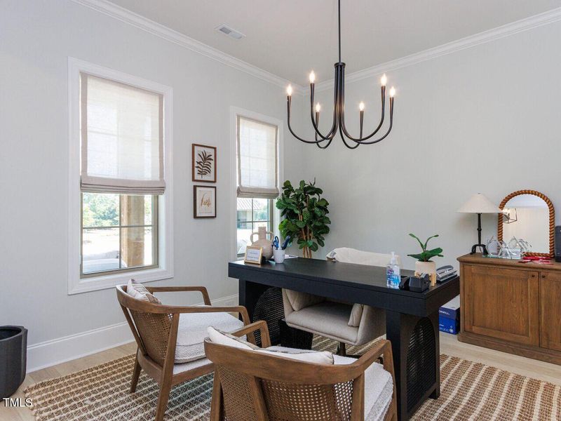 005-1280x960-study 005-1280x960-study