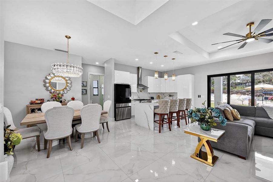 Furnished interior view inside a new home in , Lake Placid (Image 36).