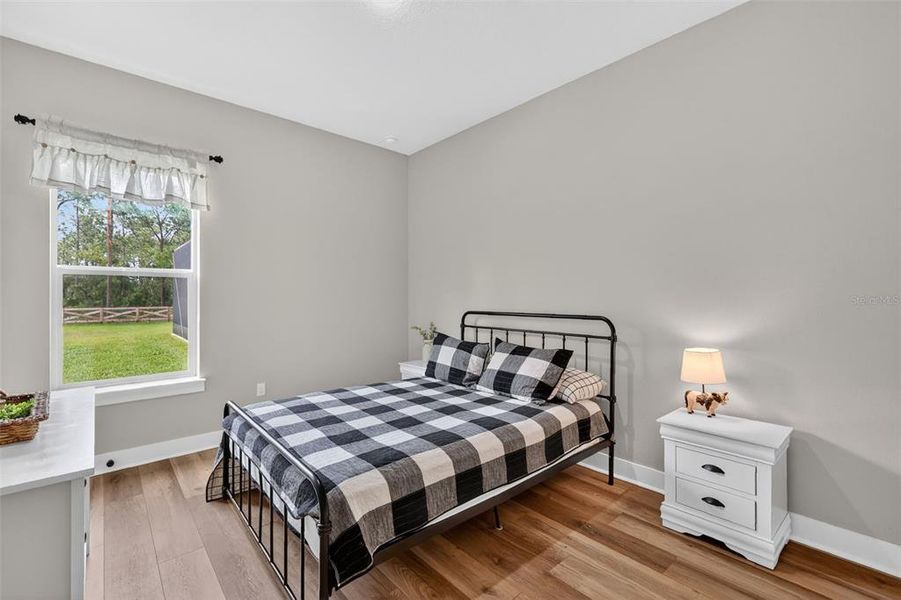 Furnished interior view inside a new home in , Dunnellon (Image 9).